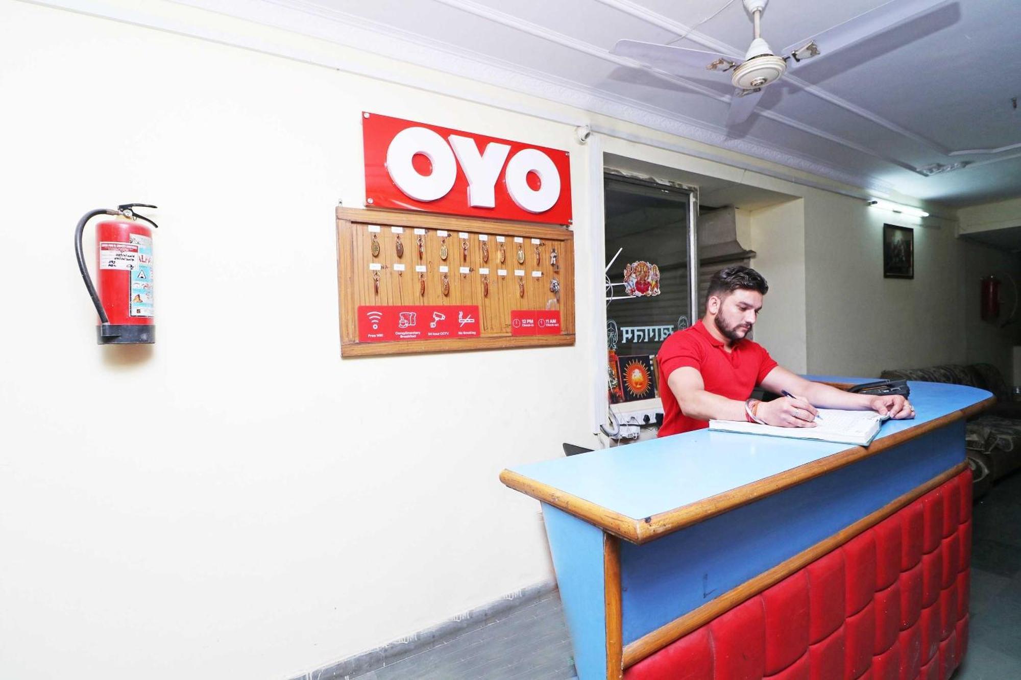 Готель Oyo Flagship 12775 Bharat Plaza Кота Екстер'єр фото